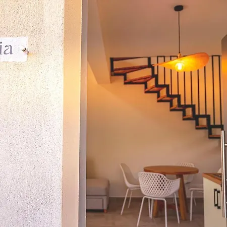 Arodo Hotel apartamentowy 4*