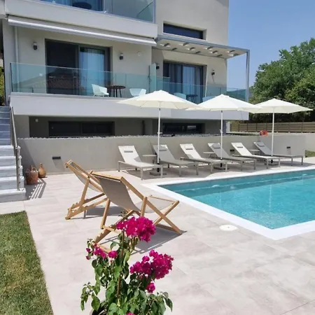 Arodo Hotel apartamentowy 4*