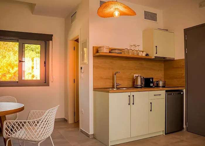 Arodo 4* Nea Iraklitsa