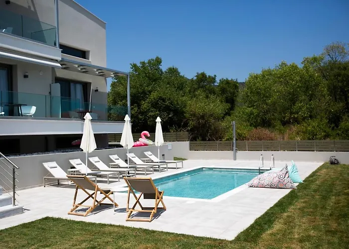 Arodo Lejlighedshotel Nea Iraklitsa