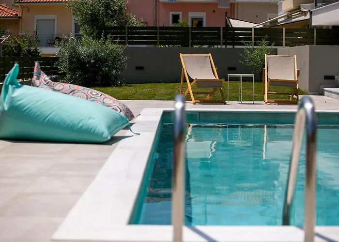 Arodo Lejlighedshotel Nea Iraklitsa