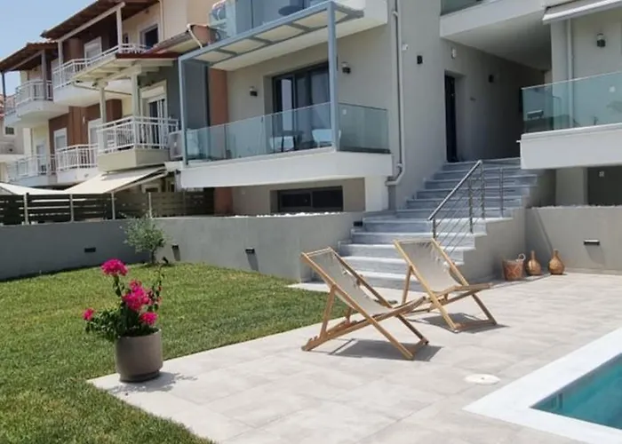 Arodo Lejlighedshotel Nea Iraklitsa